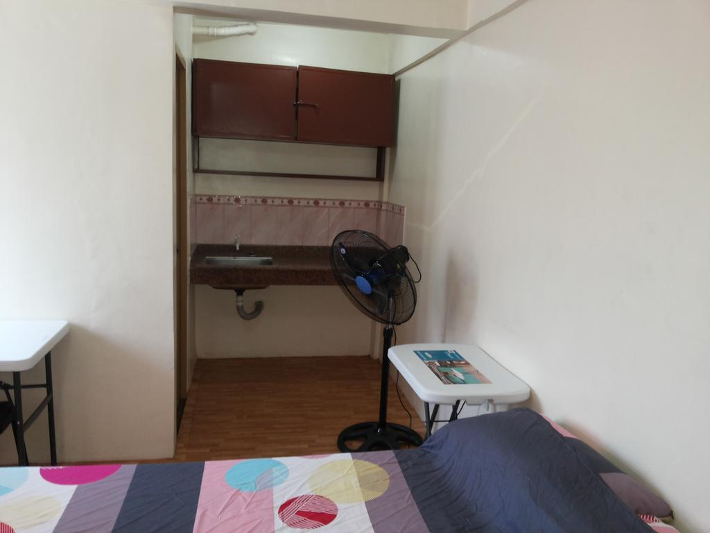 Budget Studio Unit In Makati Makati City Exterior photo