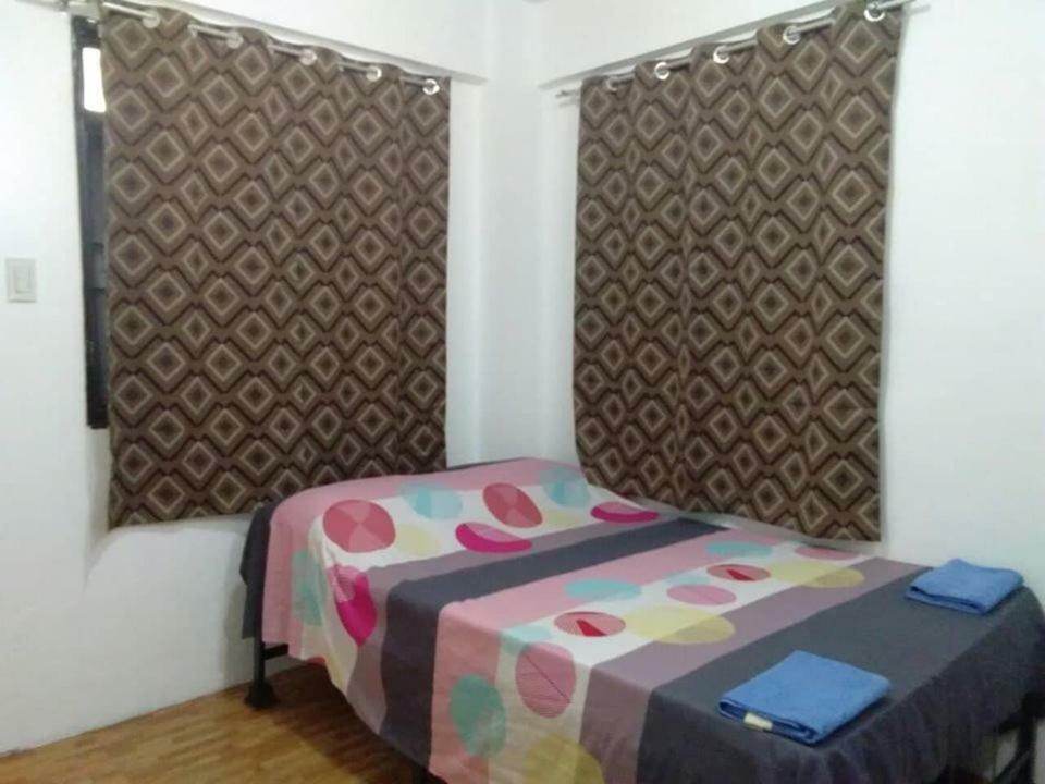 Budget Studio Unit In Makati Makati City Exterior photo